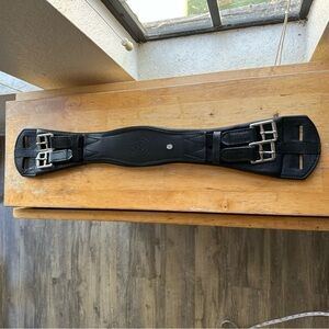 19.5 inch Otto Schumacher Dressage Girth